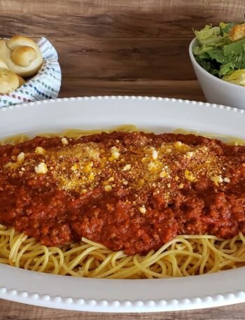 Spaghetti and meatsauce