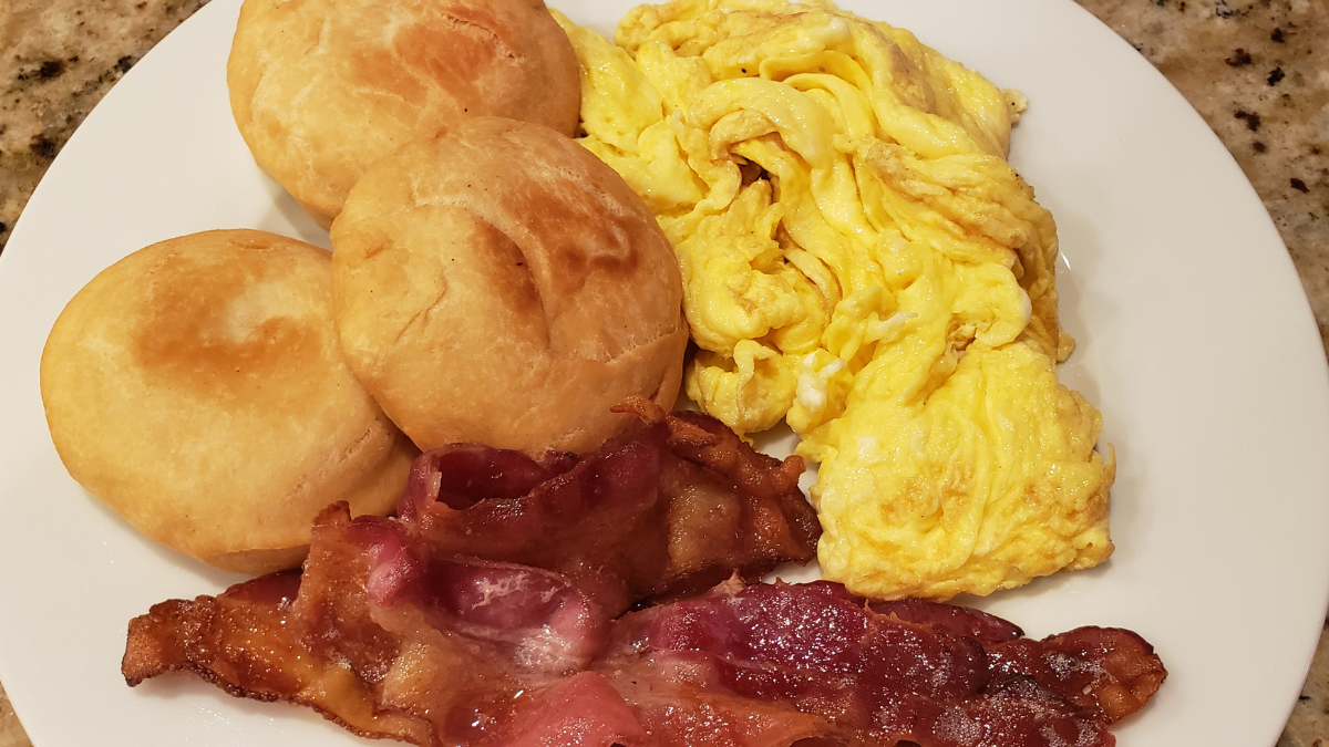 breakfast with fried dumplings